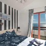 Sikirica V *